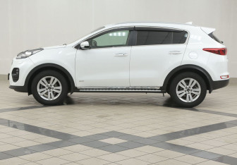 Подержанный автомобиль Kia Sportage 2016 года (7 фото)
