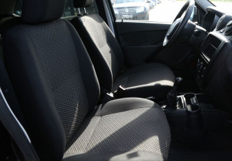 Подержанный автомобиль LADA (ВАЗ) Granta Sedan 2013 года (10 фото)