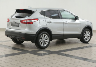 Подержанный автомобиль Nissan Qashqai 2018 года (4 фото)