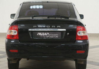 Подержанный автомобиль LADA (ВАЗ) Priora Hatchback 2009 года (3 фото)