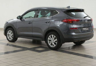 Подержанный автомобиль Hyundai Tucson 2019 года (2 фото)
