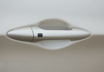 Подержанный автомобиль Hyundai Solaris Hatchback 2012 года (17 фото)