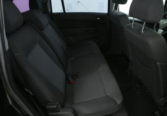 Подержанный автомобиль Opel Zafira Compactvan 2012 года (11 фото)