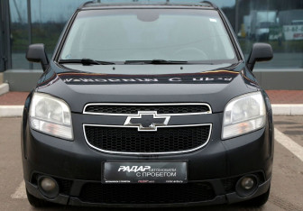 Подержанный автомобиль Chevrolet Orlando 2012 года (2 фото)