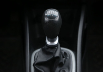 Подержанный автомобиль Kia Rio Sedan 2011 года (13 фото)