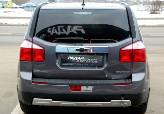 Подержанный автомобиль Chevrolet Orlando 2012 года (5 фото)