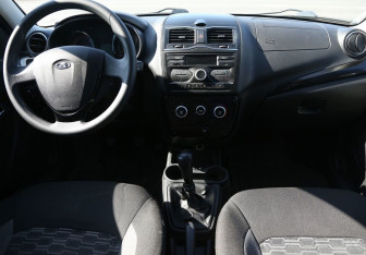 Подержанный автомобиль LADA (ВАЗ) Granta Wagon 2019 года (12 фото)