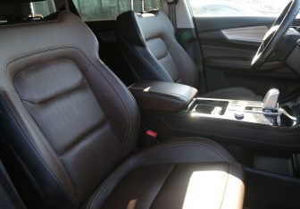 Подержанный автомобиль Chery Tiggo 8 Pro 2021 года (10 фото)