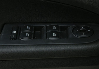 Подержанный автомобиль Ford Focus Hatchback 2008 года (18 фото)