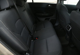 Подержанный автомобиль Kia Sportage 2017 года (11 фото)