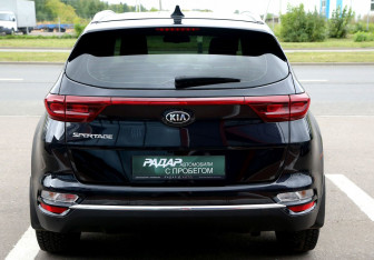 Подержанный автомобиль Kia Sportage 2019 года (5 фото)