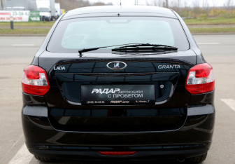 Подержанный автомобиль LADA (ВАЗ) Granta Liftback 2018 года (5 фото)