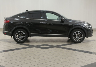 Подержанный автомобиль Renault Arkana 2020 года (5 фото)