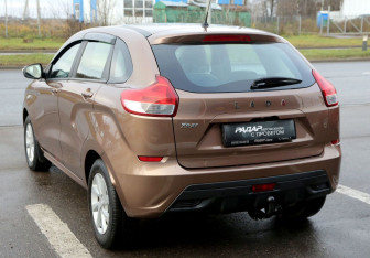 Подержанный автомобиль LADA (ВАЗ) XRAY 2018 года (4 фото)