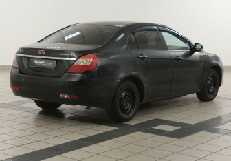 Подержанный автомобиль Geely Emgrand EC7 Sedan 2013 года (4 фото)