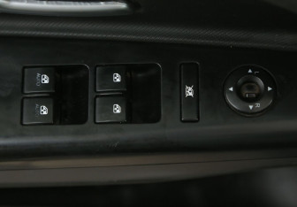 Подержанный автомобиль Kia Ceed Wagon 2008 года (16 фото)