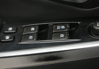 Подержанный автомобиль SsangYong Actyon 2013 года (17 фото)