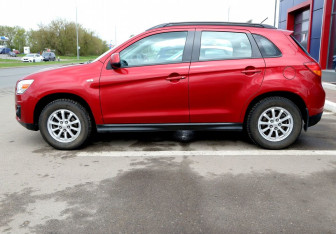 Подержанный автомобиль Mitsubishi ASX 2014 года (8 фото)