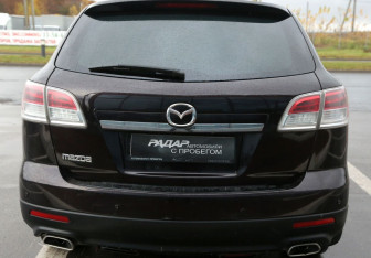 Подержанный автомобиль Mazda CX-9 2008 года (5 фото)