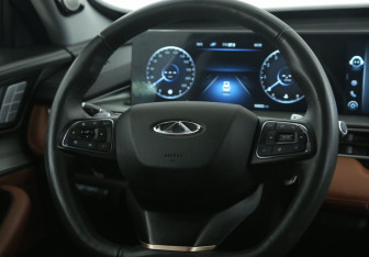 Подержанный автомобиль Chery Tiggo 8 Pro Max 2023 года (16 фото)