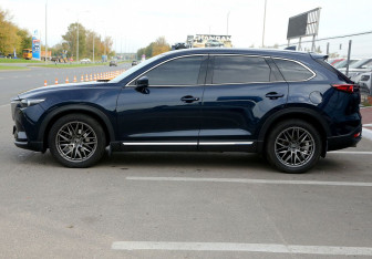 Подержанный автомобиль Mazda CX-9 2018 года (8 фото)