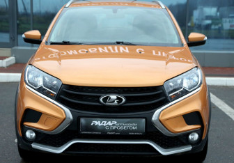 Подержанный автомобиль LADA (ВАЗ) XRAY 2021 года (2 фото)