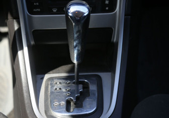 Подержанный автомобиль Peugeot 307 Hatchback 2005 года (13 фото)