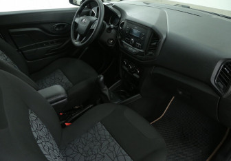 Подержанный автомобиль LADA (ВАЗ) XRAY 2018 года (9 фото)