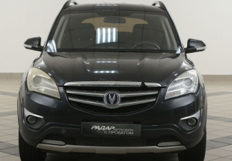 Подержанный автомобиль Changan CS35 2018 года (6 фото)