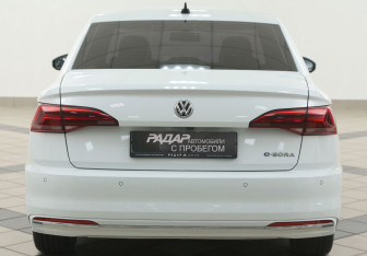 Подержанный автомобиль Volkswagen Bora Sedan 2020 года (4 фото)