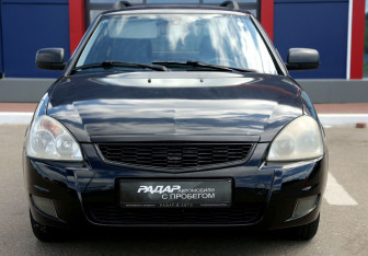 Подержанный автомобиль LADA (ВАЗ) Priora Wagon 2010 года (2 фото)