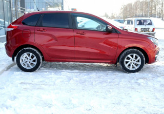 Подержанный автомобиль LADA (ВАЗ) XRAY 2016 года (7 фото)