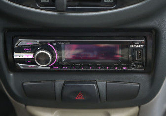 Подержанный автомобиль LADA (ВАЗ) Kalina Sedan 2010 года (13 фото)