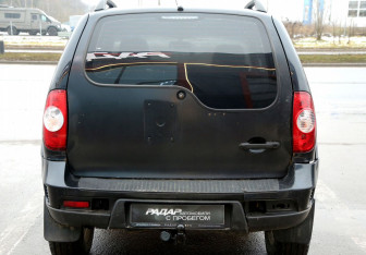 Подержанный автомобиль Chevrolet Niva 2016 года (5 фото)