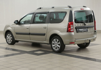 Подержанный автомобиль LADA (ВАЗ) Largus Wagon 2021 года (2 фото)