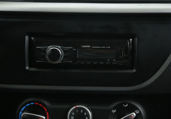 Подержанный автомобиль Kia Rio Sedan 2018 года (13 фото)