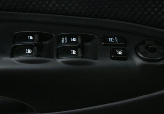 Подержанный автомобиль Hyundai Tucson 2008 года (18 фото)