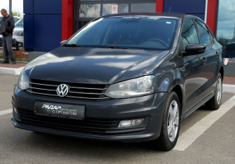 Подержанный автомобиль Volkswagen Polo Sedan 2017 года (3 фото)