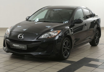 Подержанный автомобиль Mazda 3 Sedan 2012 года (8 фото)