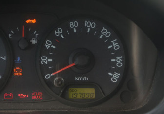 Подержанный автомобиль Kia Picanto 2006 года (18 фото)