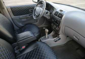 Подержанный автомобиль Hyundai Accent Sedan 2008 года (9 фото)