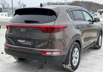 Подержанный автомобиль Kia Sportage 2018 года (7 фото)