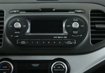 Подержанный автомобиль Kia Picanto 2013 года (13 фото)