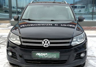 Подержанный автомобиль Volkswagen Tiguan 2011 года (2 фото)