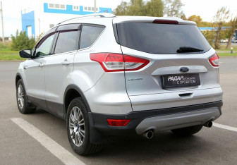 Подержанный автомобиль Ford Kuga 2013 года (4 фото)