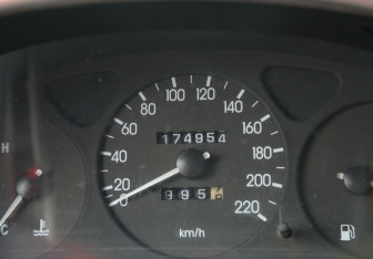 Подержанный автомобиль ЗАЗ Chance Sedan 2009 года (17 фото)