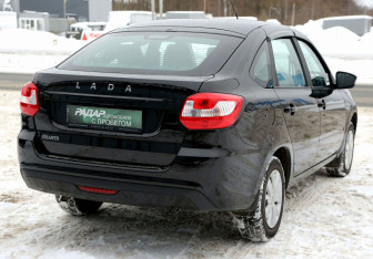 Подержанный автомобиль LADA (ВАЗ) Granta Liftback 2022 года (6 фото)