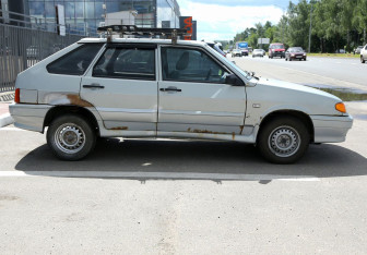 Подержанный автомобиль LADA (ВАЗ) 2114 2008 года (7 фото)