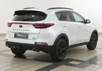 Подержанный автомобиль Kia Sportage 2021 года (4 фото)