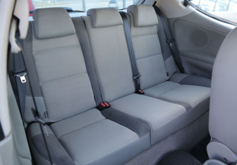 Подержанный автомобиль Peugeot 207 Hatchback 2008 года (11 фото)